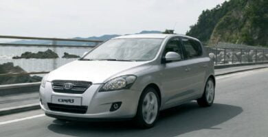 KIA CEED 2008 Manual de Reparación GRATIS