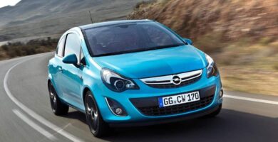 Descargar Manual de Propietario CHEVROLET CORSA 2012 Gratis PDF en Español