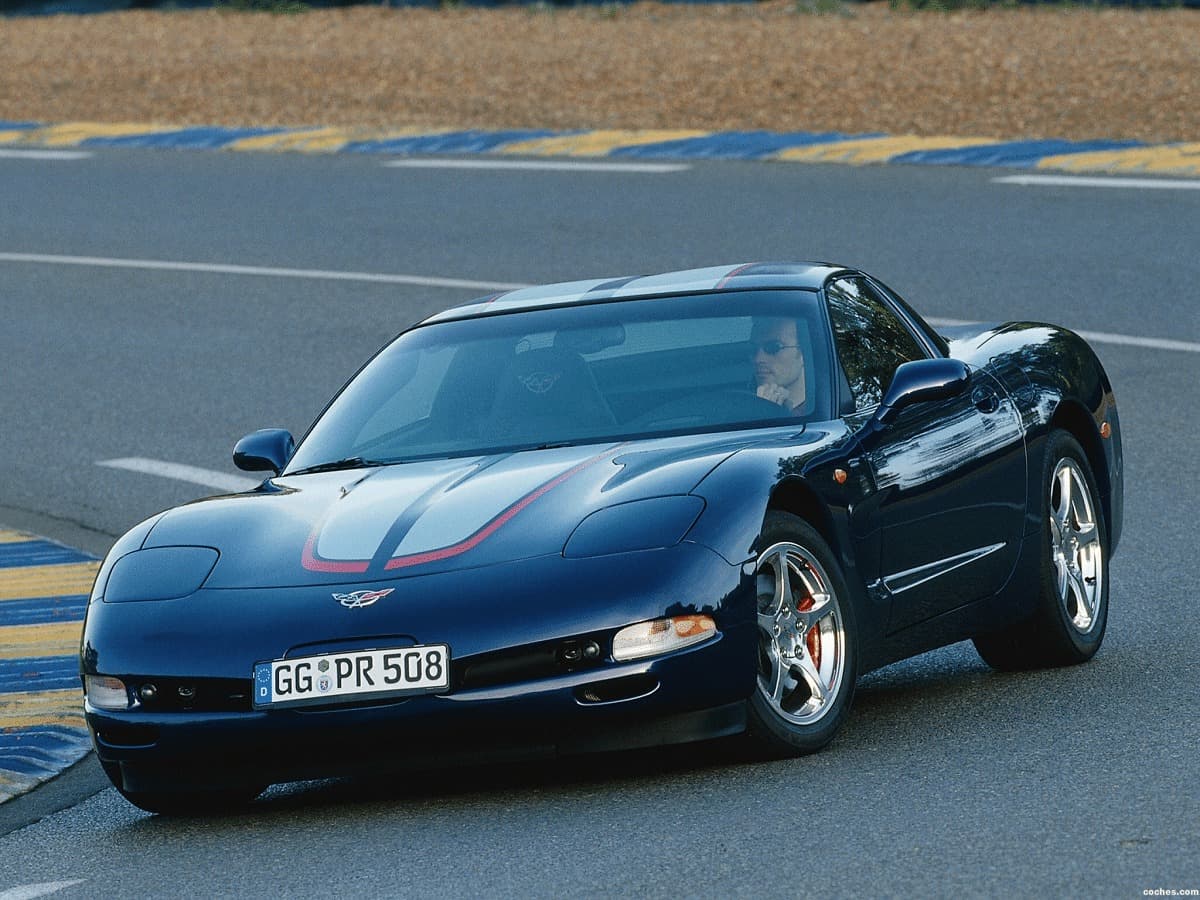 Descargar Manual de Propietario CHEVROLET CORVETTE 2000 Gratis PDF