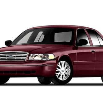 Descargar Manual de Reparación FORD CROWN VICTORIA 2005 PDF Gratis