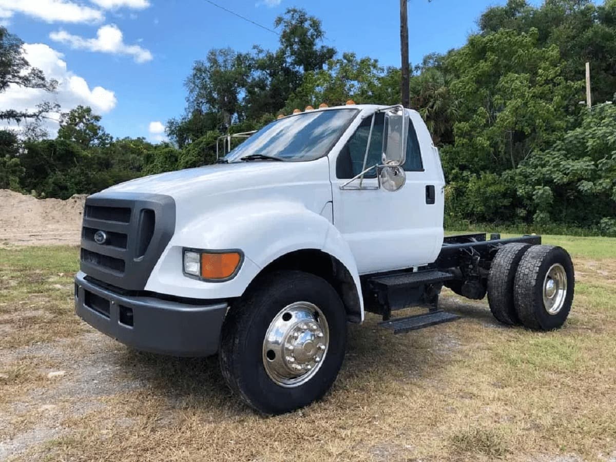 Descargar Manual de Reparación FORD F-750 2006 PDF Gratis