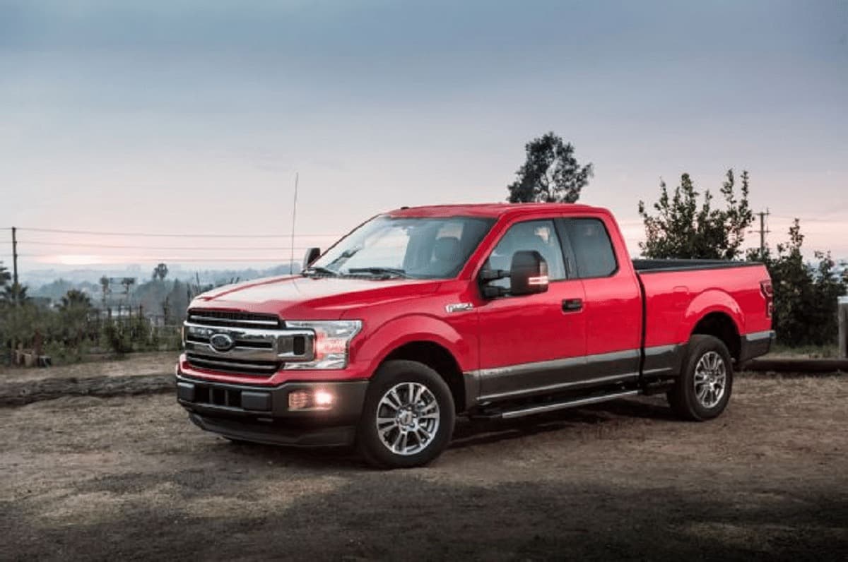 Descargar Manual de Propietario FORD F-150 2018 en PDF Gratis