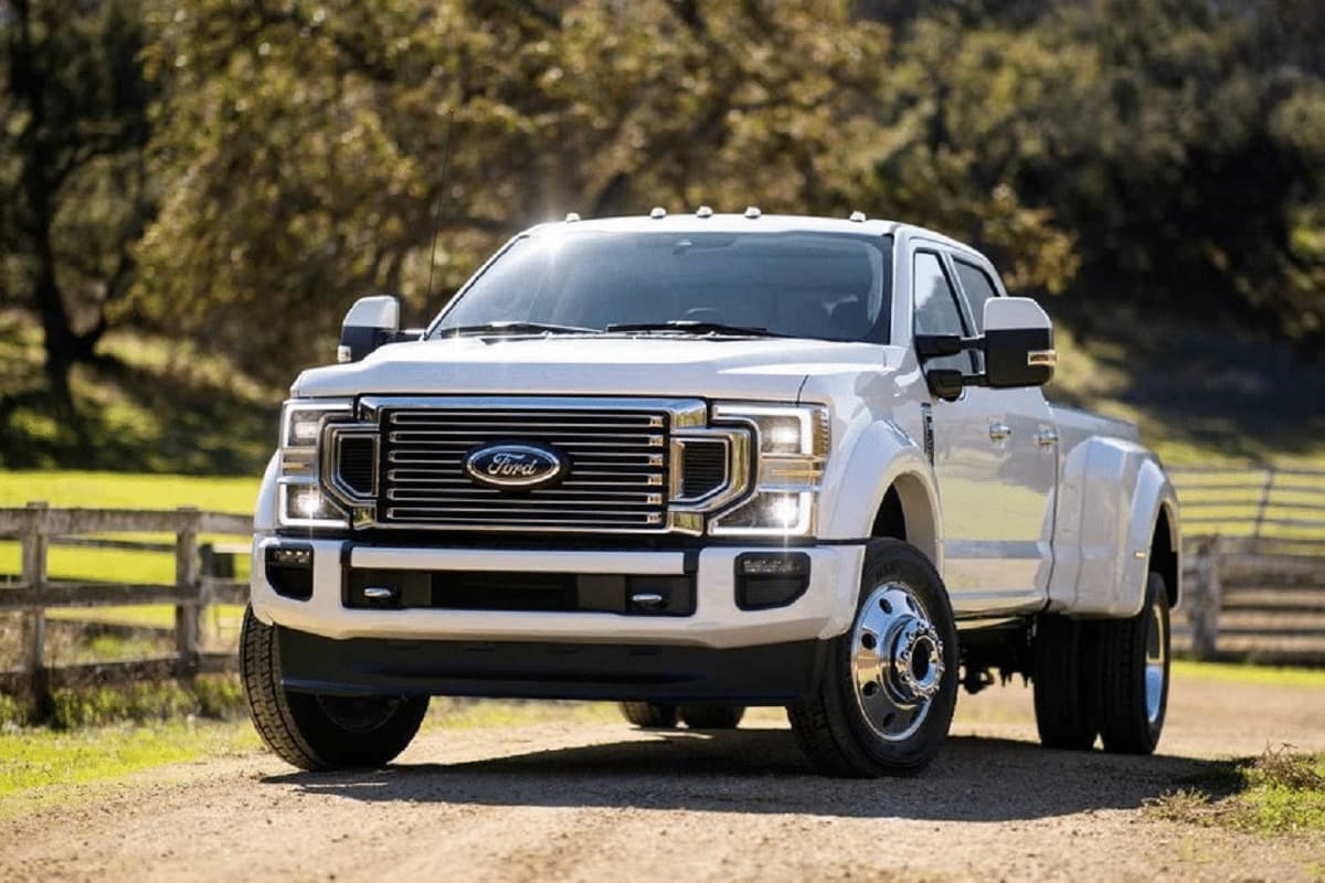 Descargar Manual de Propietario FORD F-250 2020 en PDF Gratis