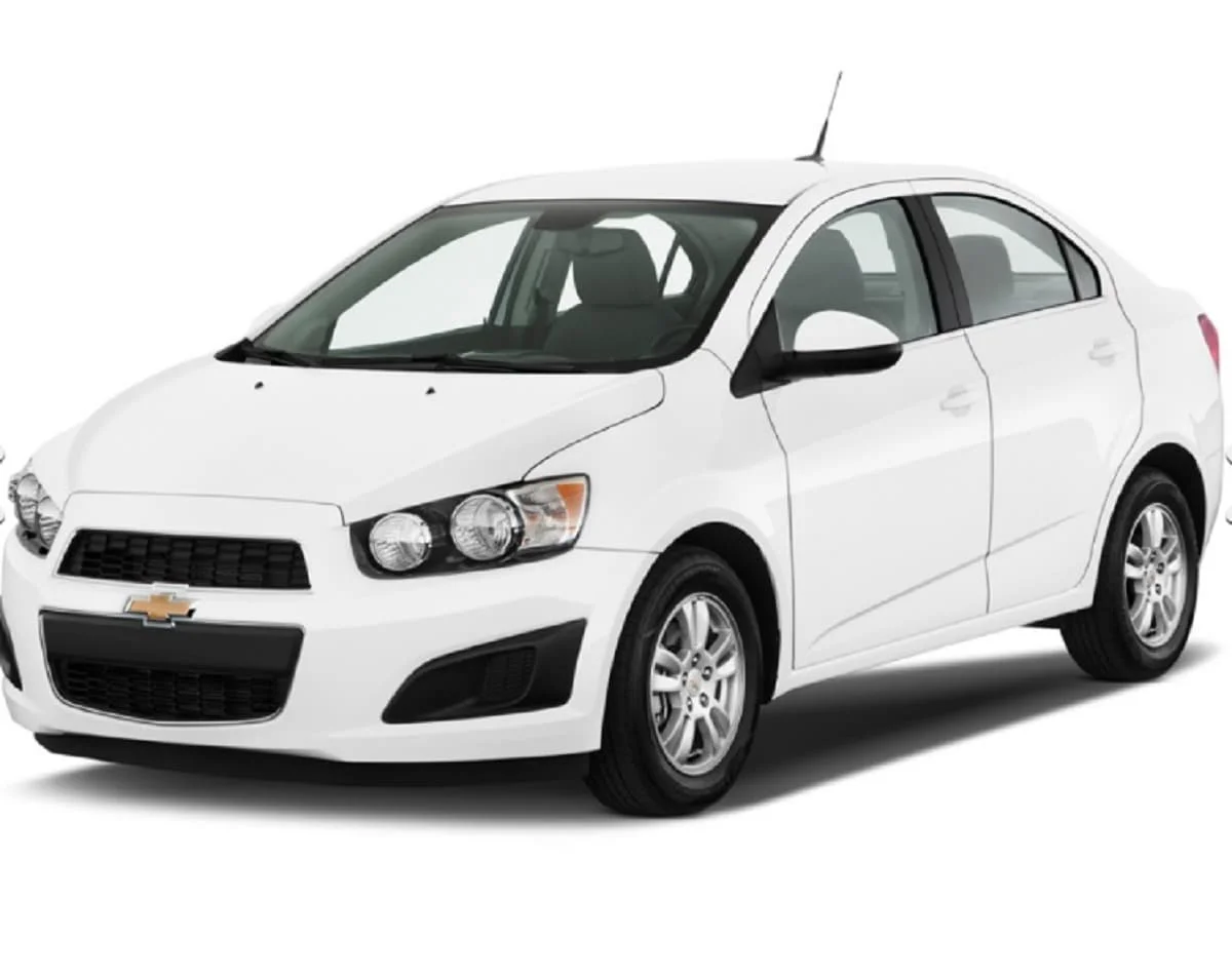 Descargar Manual de Propietario CHEVROLET SONIC 2013 Gratis PDF en Español