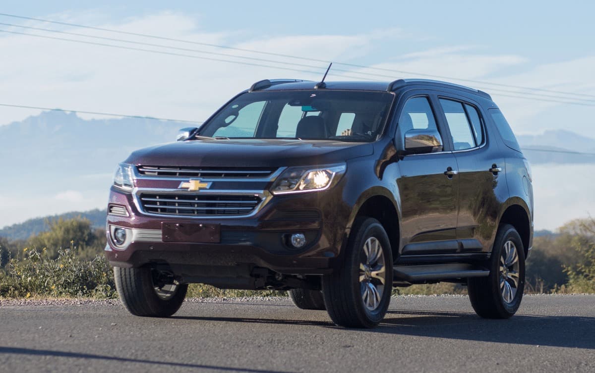 Descargar Manual de Propietario CHEVROLET TRAILBLAZER 2017 Gratis PDF en Español