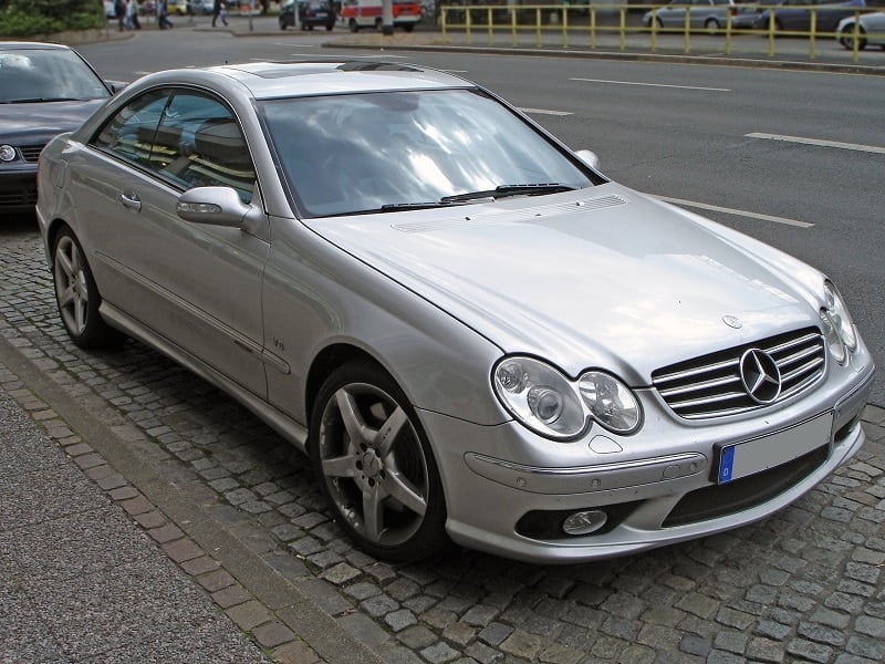 Descargar Manual MERCEDES BENZ CLASE CLK 2001 de Usuario GRATIS