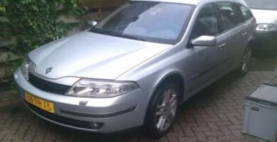 Descargar Manual RENAULT LAGUNA GRAND TOUR 2004 de Reparación y Servicio