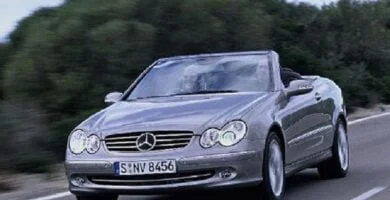 Descargar Manual MERCEDES BENZ CLASE CLK CABRIOLET 2004 de Usuario GRATIS