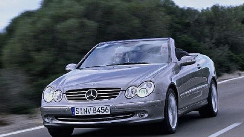 Descargar Manual MERCEDES BENZ CLASE CLK CABRIOLET 2004 de Usuario GRATIS