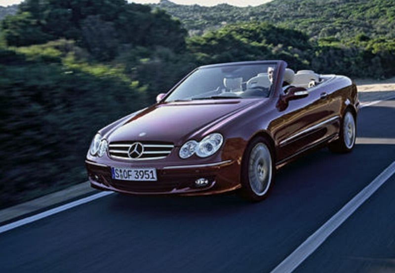 Descargar Manual MERCEDES BENZ CLASE CLK CABRIOLET 2005 de Usuario GRATIS