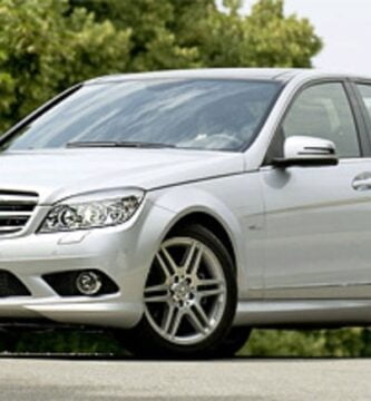 Descargar Manual MERCEDES BENZ CLASE C 4MATIC 2008 de Usuario GRATIS