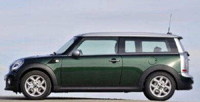 Descargar Manual MINI COOPER CLUBMAN 2010 de Usuario PDF GRATIS