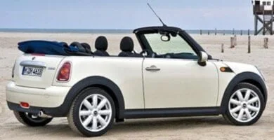 Descargar Manual MINI COOPER CONVERTIBLE 2010 de Usuario PDF GRATIS