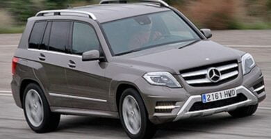 Descargar Manual MERCEDES BENZ CLASE GLK 2012 de Usuario GRATIS