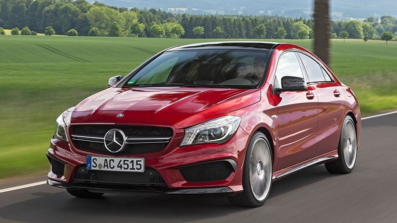 Descargar Manual MERCEDES BENZ CLASE CLA 2013 de Usuario GRATIS