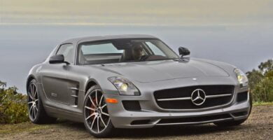 Descargar Manual MERCEDES BENZ CLASE SLS AMG 2013 de Usuario GRATIS