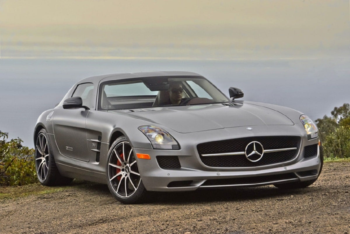 Descargar Manual MERCEDES BENZ CLASE SLS AMG 2013 de Usuario GRATIS