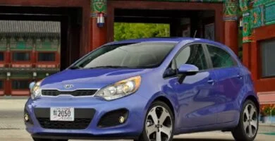 KIA RIO 2013 Manual de Reparación GRATIS