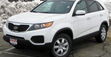 KIA SORENTO 2010 Manual de Reparación GRATIS