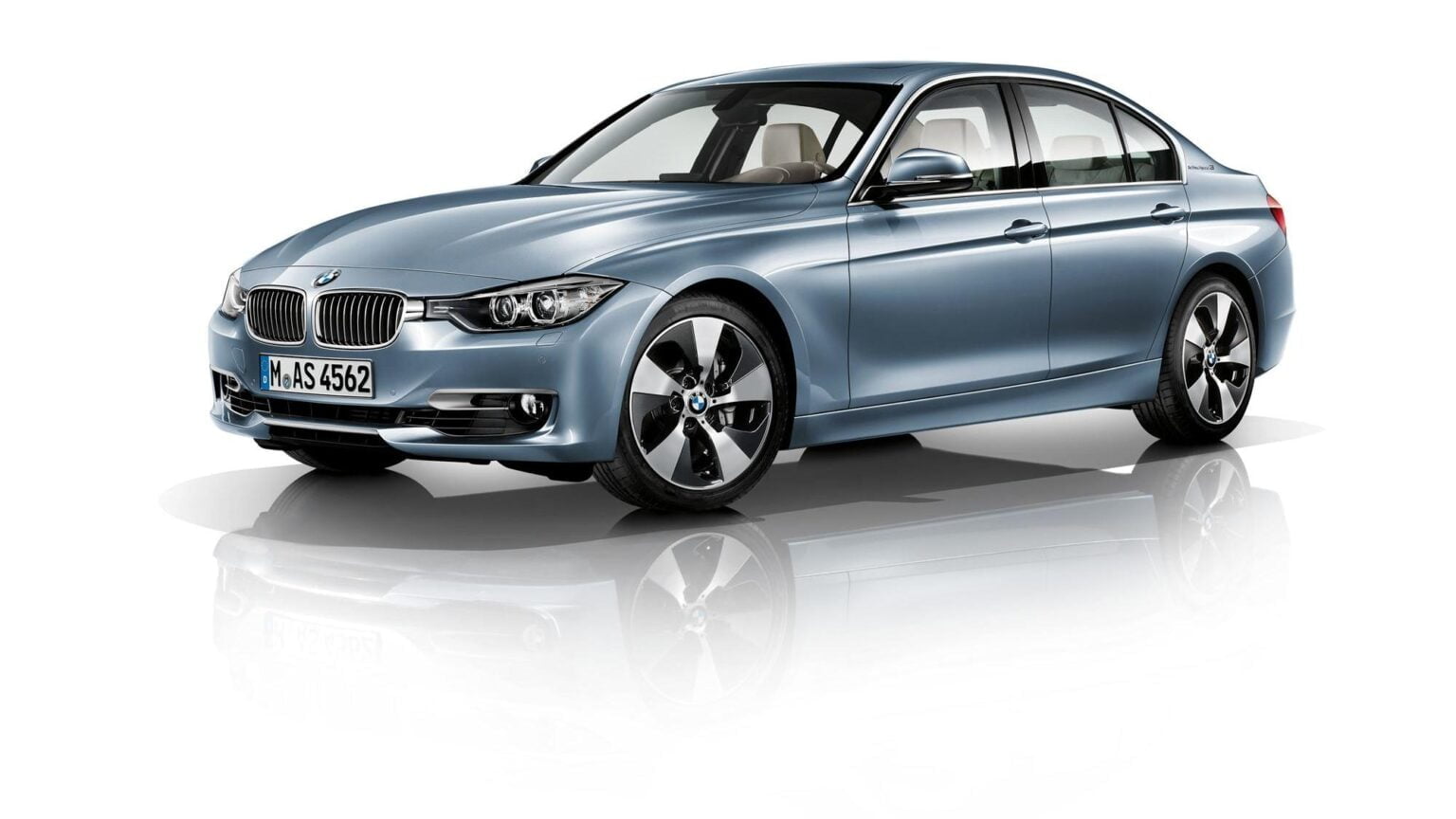 Descargar Catalogo de Partes BMW Activehybrid 3 2013-2014 AutoPartes y Refacciones