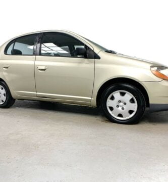 Descargar Catalogo de Partes TOYOTA Eco 2002 AutoPartes y Refacciones