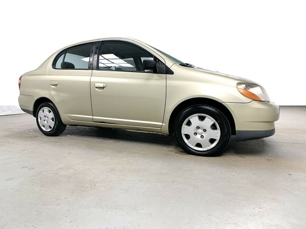 Descargar Catalogo de Partes TOYOTA Eco 2002 AutoPartes y Refacciones