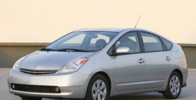 Descargar Catalogo de Partes TOYOTA Prius 2004 AutoPartes y Refacciones