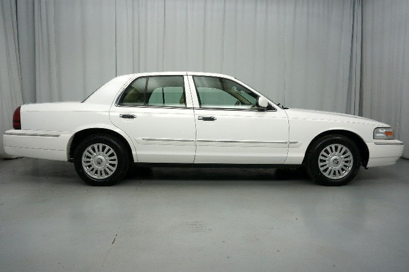 Descargar Manual MERCURY Grand Marquis 2007 de Usuario en PDF Gratis