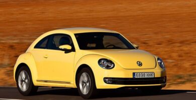 Descargar Manual VOLKSWAGEN New Beetle 2012 de Reparación GRATIS