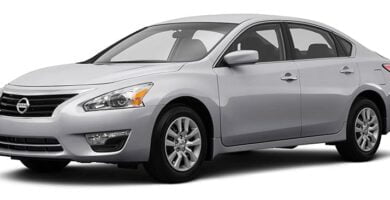 Descargar Manual de Propietario NISSAN Altima 2015 en PDF Gratis