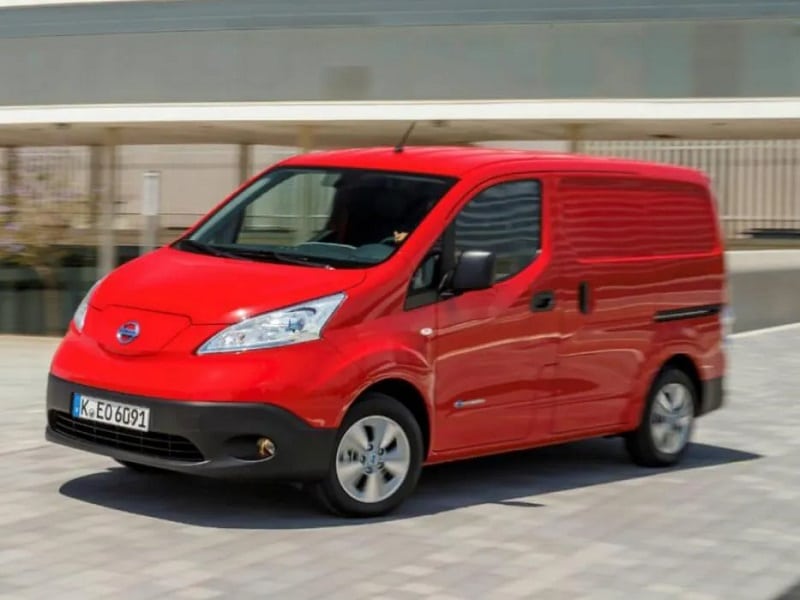 Descargar Manual de Propietario NISSAN NV200 2021 en PDF Gratis