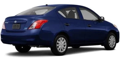 Descargar Manual de Propietario NISSAN Versa 2014 en PDF Gratis