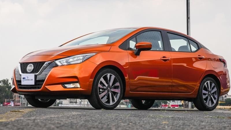 Descargar Manual de Propietario NISSAN Versa 2020 en PDF Gratis