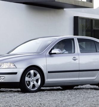 Descargar Manual SKODA OCTAVIA 2004 de Reparación y Servicio