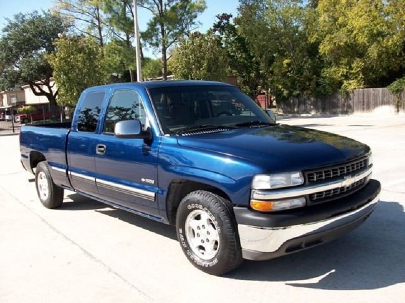 Descargar Catalogo de Partes CHEVROLET SILVERADO 2000 AutoPartes y Refacciones