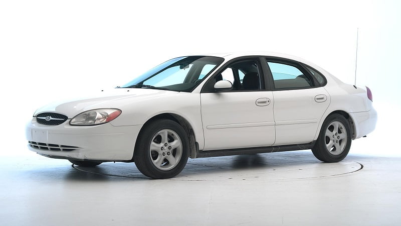 Descargar Catalogo de Partes FORD TAURUS 2001 AutoPartes y Refacciones