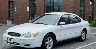 Descargar Catalogo de Partes FORD TAURUS 2004 AutoPartes y Refacciones