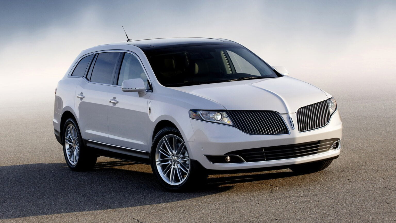 Descargar Manual LINCOLN MKT 2013 de Usuario en PDF Gratis