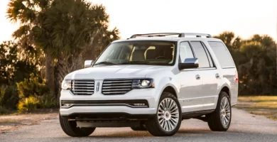 Descargar Manual LINCOLN Navigator 2015 de Usuario en PDF Gratis