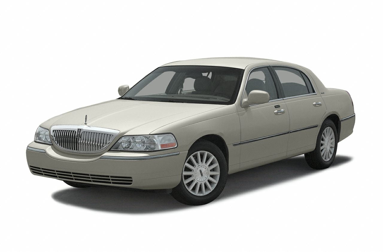 Descargar Manual LINCOLN Town Car 2003 de Usuario en PDF Gratis