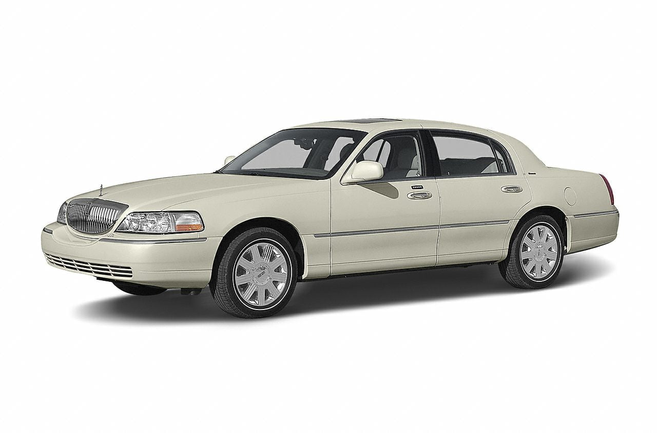 Descargar Manual LINCOLN Town Car 2004 de Usuario en PDF Gratis