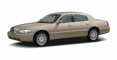 Descargar Manual LINCOLN Town Car 2005 de Usuario en PDF Gratis