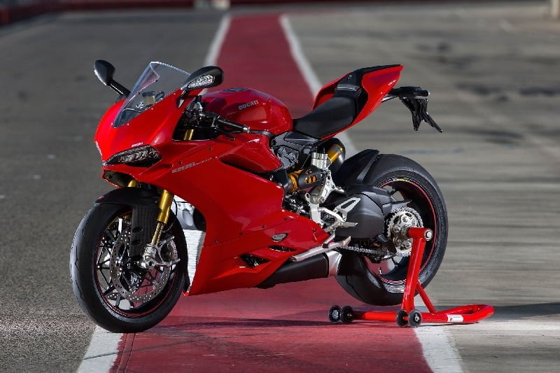 Descargar Manual Moto DUCATI 1299 PANIGALE 2017 de Usuario PDF GRATIS