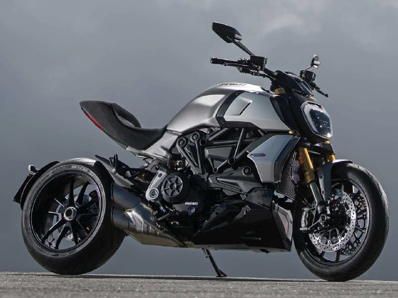 Descargar Manual Moto DUCATI DIAVEL 1260 2019 de Usuario PDF GRATIS