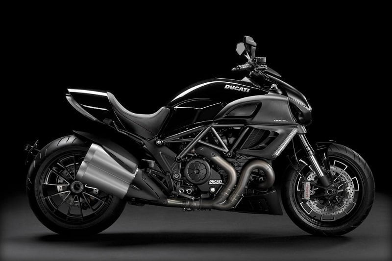 Descargar Manual Moto DUCATI DIAVEL 2012 de Usuario PDF GRATIS