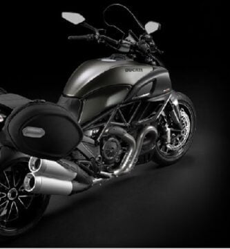 Descargar Manual Moto DUCATI DIAVEL STRADA 2013 de Usuario PDF GRATIS