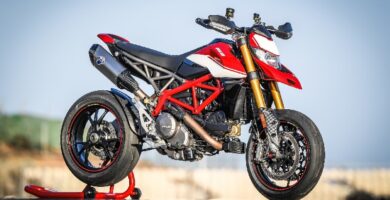 Descargar Manual Moto DUCATI HYPERMOTARD 950 2019 de Usuario PDF GRATIS