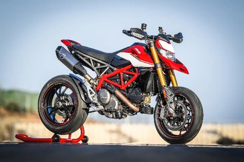 Descargar Manual Moto DUCATI HYPERMOTARD 950 2019 de Usuario PDF GRATIS