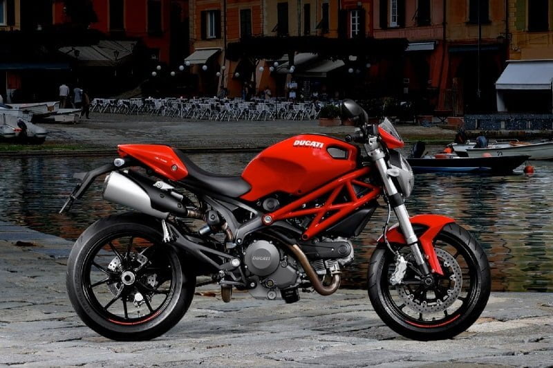 Descargar Manual Moto DUCATI MONSTER 796 2012 de Usuario PDF GRATIS