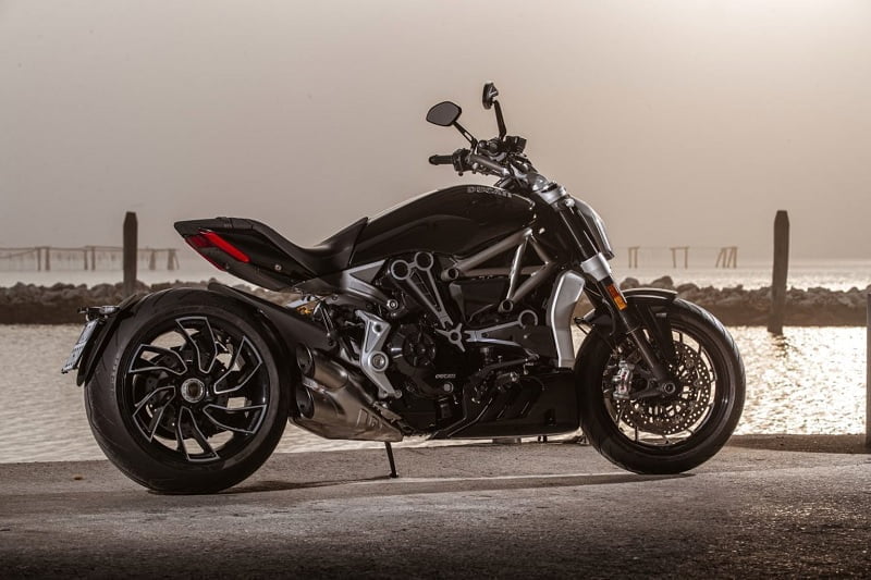 Descargar Manual Moto DUCATI XDIAVEL 2021 de Usuario PDF GRATIS